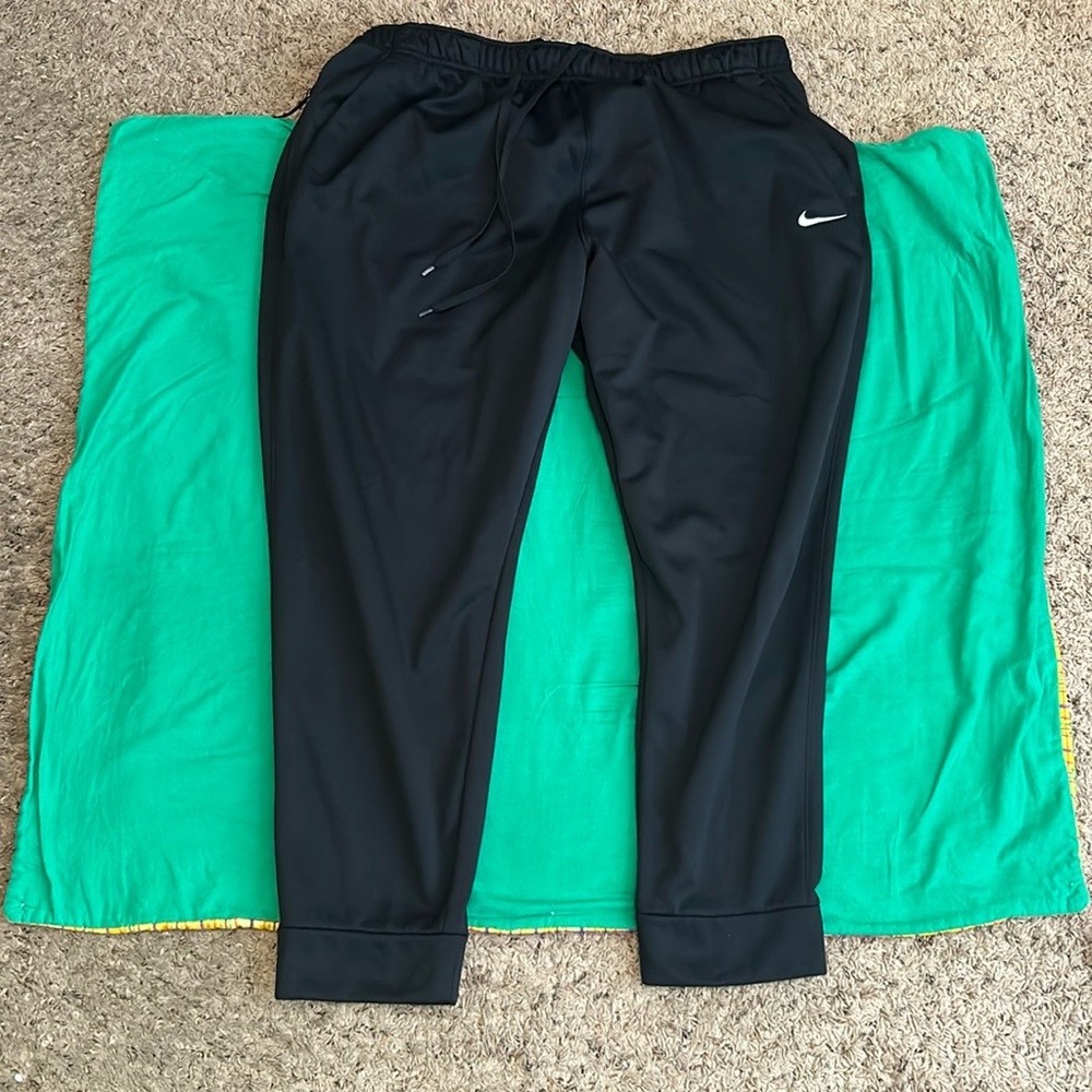 New without tags athletic pants
